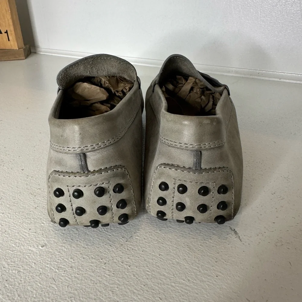 Tods understated luxury